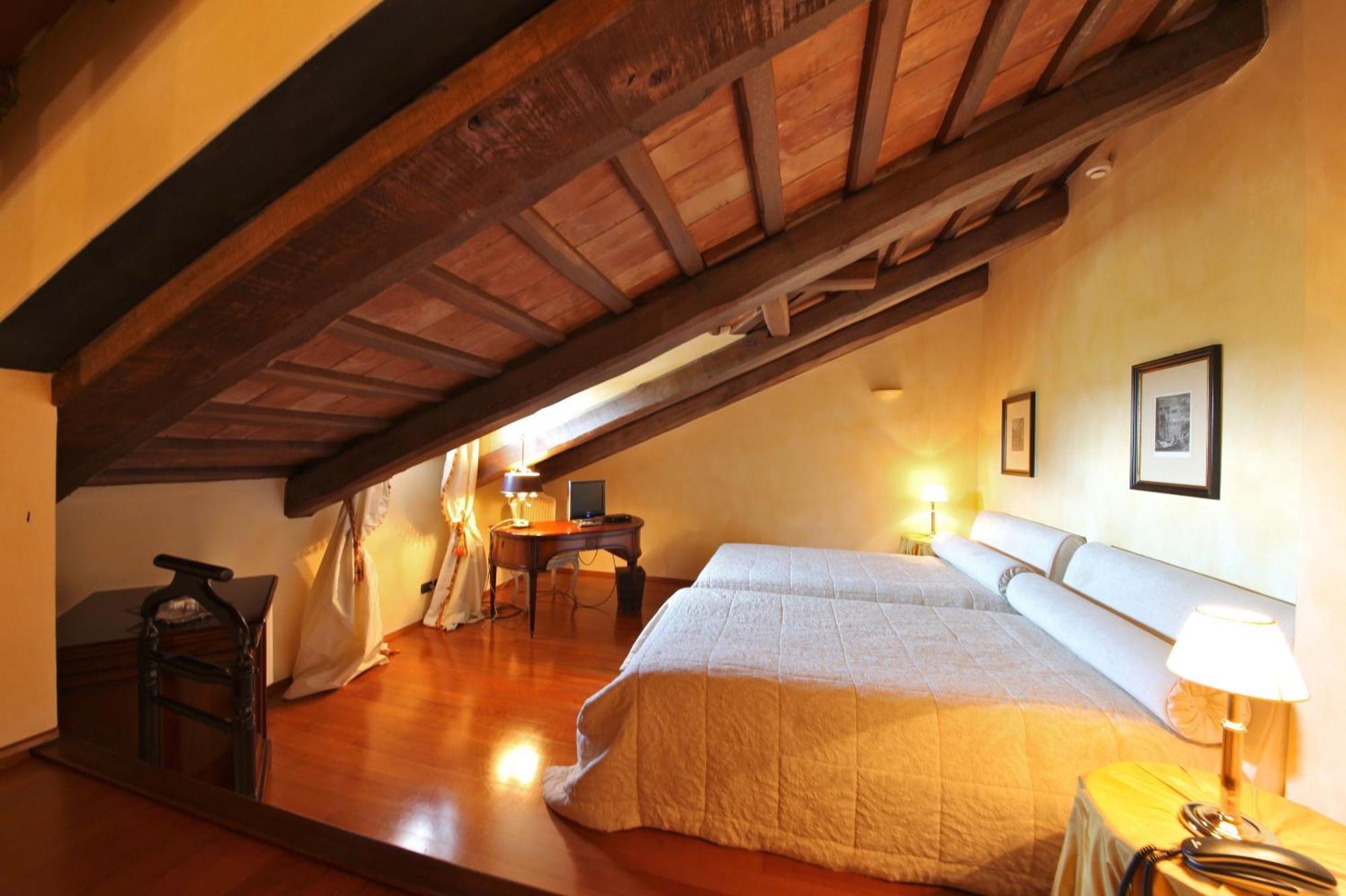 Hotel Casa Pavesi Grinzane Cavour Zewnętrze zdjęcie