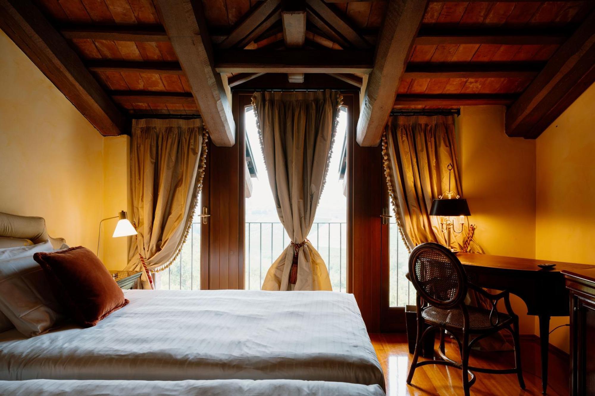 Hotel Casa Pavesi Grinzane Cavour Zewnętrze zdjęcie